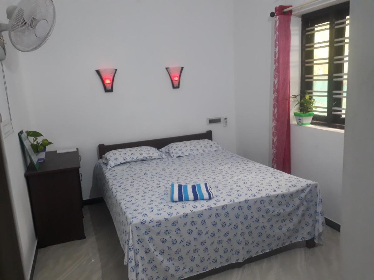 Marari Stella Vich Villa Homestay Turavur ภายนอก รูปภาพ